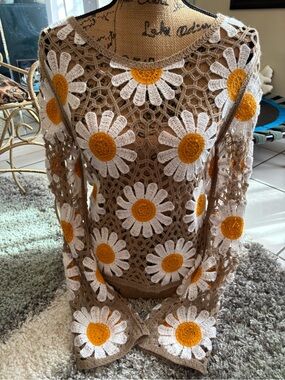 Rebellion Crochet Daisy Knit Top in White, Mustard & Tan